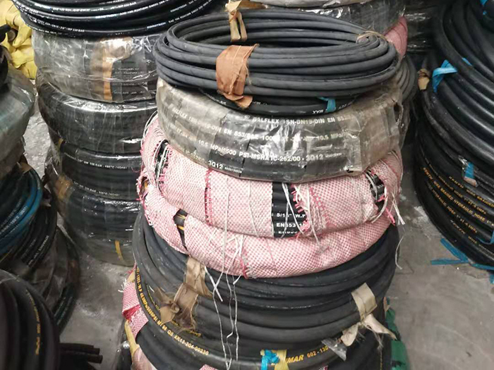 大量收購(gòu)膠管